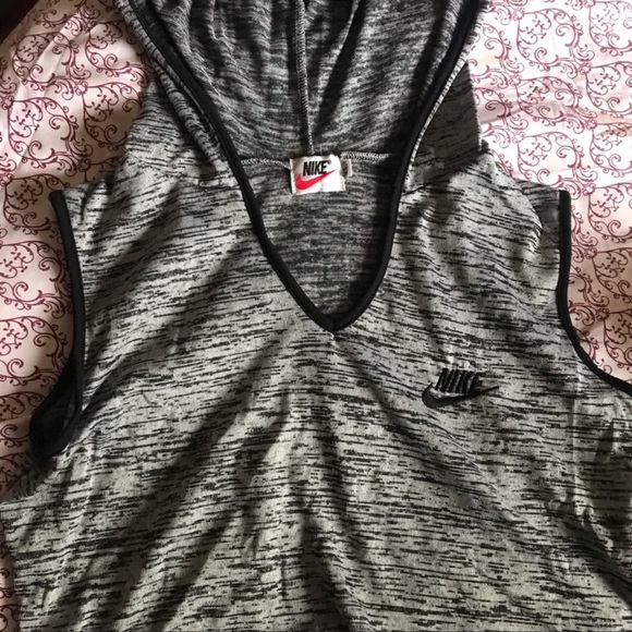 Womens workout suit - Picture 2 of 4